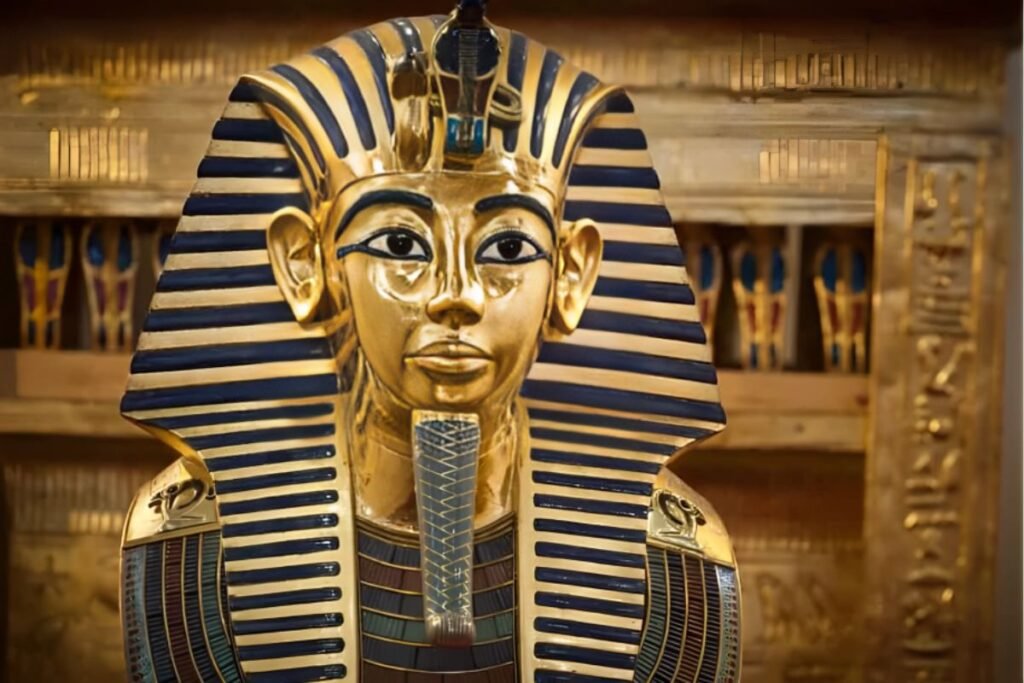 Mais do que um artefato, a máscara funerária de Tutancâmon é o rosto do próprio Antigo Egito, um símbolo de poder, arte e mistério que fascina o mundo até hoje